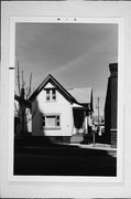 808 W SCOTT ST, a Cross Gabled house, built in Milwaukee, Wisconsin in .