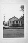1217 W SCOTT ST, a Front Gabled house, built in Milwaukee, Wisconsin in .