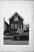 1307 W SCOTT ST, a Front Gabled house, built in Milwaukee, Wisconsin in .