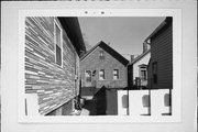 1312 W SCOTT ST, a Front Gabled house, built in Milwaukee, Wisconsin in .