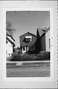 1326 W SCOTT ST, a Front Gabled house, built in Milwaukee, Wisconsin in .