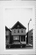 1425-27 W SCOTT ST, a Front Gabled duplex, built in Milwaukee, Wisconsin in .