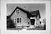 1318 E SEELY ST, a Front Gabled house, built in Milwaukee, Wisconsin in .