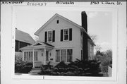2763 S SHORE DR, a Italianate house, built in Milwaukee, Wisconsin in 1904.