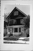 2767-69 S SHORE DR, a Front Gabled duplex, built in Milwaukee, Wisconsin in 1912.