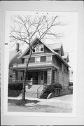 2263 N SUMMIT, a Front Gabled house, built in Milwaukee, Wisconsin in 1894.