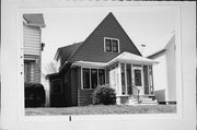 2943 S SUPERIOR ST, a Front Gabled house, built in Milwaukee, Wisconsin in 1942.