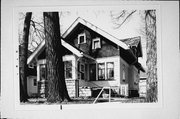 3036 S SUPERIOR ST, a Craftsman house, built in Milwaukee, Wisconsin in 1918.