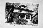 3064-66 S SUPERIOR ST, a American Foursquare house, built in Milwaukee, Wisconsin in 1919.