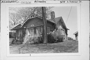 3078 S SUPERIOR ST, a Bungalow house, built in Milwaukee, Wisconsin in 1916.