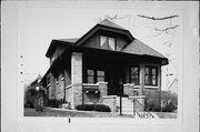 2721-21A S TAYLOR AVE, a Bungalow duplex, built in Milwaukee, Wisconsin in 1925.