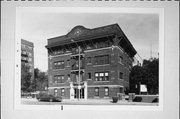 1104 N VAN BUREN ST, a Neoclassical/Beaux Arts apartment/condominium, built in Milwaukee, Wisconsin in 1917.