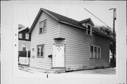 417 W WALKER ST, a Front Gabled house, built in Milwaukee, Wisconsin in .