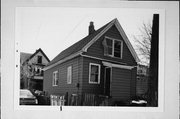 1028A W WALKER ST, a Front Gabled house, built in Milwaukee, Wisconsin in .
