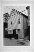 1033A W WALKER ST, a Front Gabled house, built in Milwaukee, Wisconsin in .