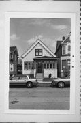 1418 W WALKER ST, a Front Gabled house, built in Milwaukee, Wisconsin in .