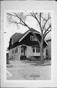 1851 N WARREN, a Craftsman house, built in Milwaukee, Wisconsin in .
