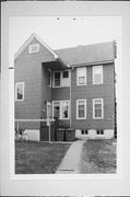 1932A N WARREN, a Front Gabled duplex, built in Milwaukee, Wisconsin in 1906.