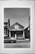 730 W WASHINGTON ST, a Front Gabled house, built in Milwaukee, Wisconsin in .