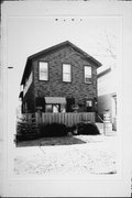 2445 S WENTWORTH AVE, a Front Gabled house, built in Milwaukee, Wisconsin in 1898.
