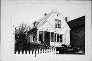 2806 S WENTWORTH AVE, a Arts and Crafts house, built in Milwaukee, Wisconsin in .