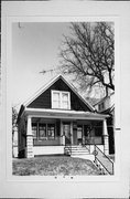 3034 S WENTWORTH AVE, a Front Gabled house, built in Milwaukee, Wisconsin in .