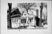 3070 S WENTWORTH AVE, a Bungalow house, built in Milwaukee, Wisconsin in 1923.