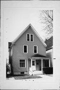 3077 S WENTWORTH AVE, a Front Gabled house, built in Milwaukee, Wisconsin in 1906.