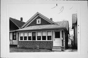 2568 S WILLIAMS ST, a Front Gabled house, built in Milwaukee, Wisconsin in .