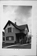 2210 S WINCHESTER ST, a Gabled Ell house, built in Milwaukee, Wisconsin in .