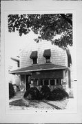2232 S WOODWARD ST, a Front Gabled house, built in Milwaukee, Wisconsin in 1902.