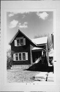 2370-2370A S WOODWARD ST, a Gabled Ell house, built in Milwaukee, Wisconsin in .