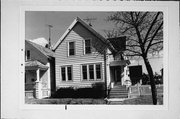 2378 S WOODWARD ST, a Gabled Ell house, built in Milwaukee, Wisconsin in .