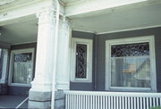 910 BROAD ST, a Neoclassical/Beaux Arts house, built in Beloit, Wisconsin in 1905.