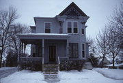 302 E VAN BUREN ST, a Queen Anne house, built in Janesville, Wisconsin in 1892.