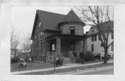 137 E GORHAM ST, a Queen Anne house, built in Madison, Wisconsin in 1893.