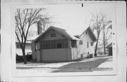 808 BENTON AVE, a Bungalow house, built in Janesville, Wisconsin in 1919.