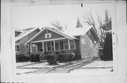 824 BENTON AVE, a Bungalow house, built in Janesville, Wisconsin in 1919.