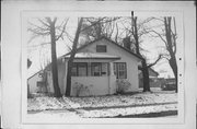 902 BENTON AVE, a Bungalow house, built in Janesville, Wisconsin in 1919.