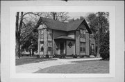 445 FOREST PARK BLVD, a Queen Anne house, built in Janesville, Wisconsin in 1885.