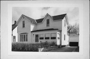 326 6TH ST N, a Gabled Ell house, built in North Hudson, Wisconsin in .
