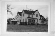 309-315 E 1ST ST/114 N GREEN AVE, a Gabled Ell house, built in New Richmond, Wisconsin in .