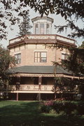 127 S LINCOLN ST, a Octagon house, built in Elkhorn, Wisconsin in 1855.
