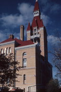 320 S 5TH AVE, a Romanesque Revival courthouse, built in West Bend, Wisconsin in 1889.