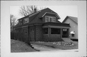 630 3RD AVE, a Bungalow house, built in West Bend, Wisconsin in .