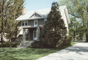 432 E CAPITOL DRIVE, a Craftsman house, built in Hartland, Wisconsin in 1923.