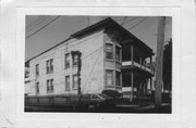 144-146 S HANCOCK ST, a Italianate apartment/condominium, built in Madison, Wisconsin in 1896.