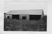 CA 1800 US HIGHWAY 12/18, a Astylistic Utilitarian Building tobacco barn, built in Cottage Grove, Wisconsin in .