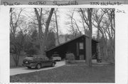 3326 BLACKHAWK DR, a Contemporary house, built in Shorewood Hills, Wisconsin in 1942.