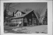 211 W 4TH ST, a Bungalow house, built in Marshfield, Wisconsin in 1922.